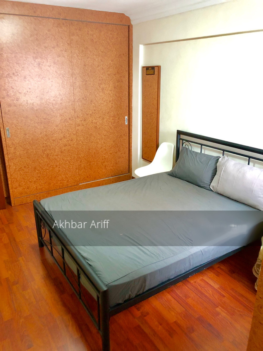 Bedok Reservoir Road (Bedok), HDB Jumbo #219532201